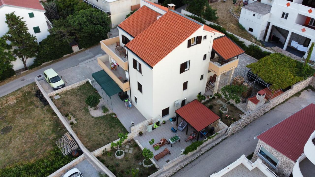 Apartment Lora Pag Town Eksteriør bilde