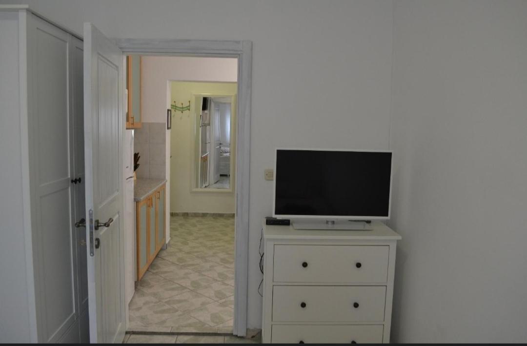Apartment Lora Pag Town Eksteriør bilde
